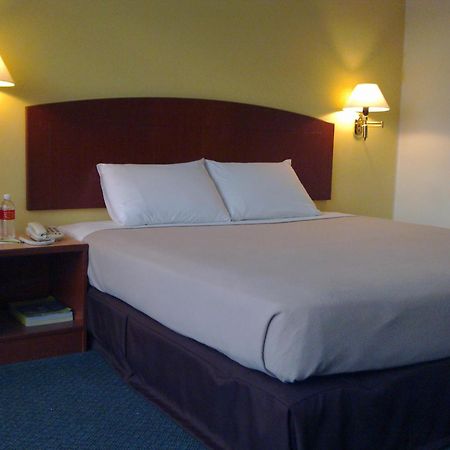 Hotel Caliber Куала-Лумпур Экстерьер фото