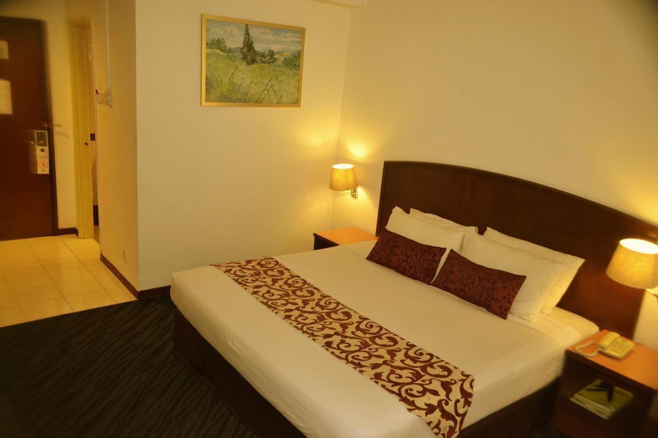 Hotel Caliber Куала-Лумпур Экстерьер фото