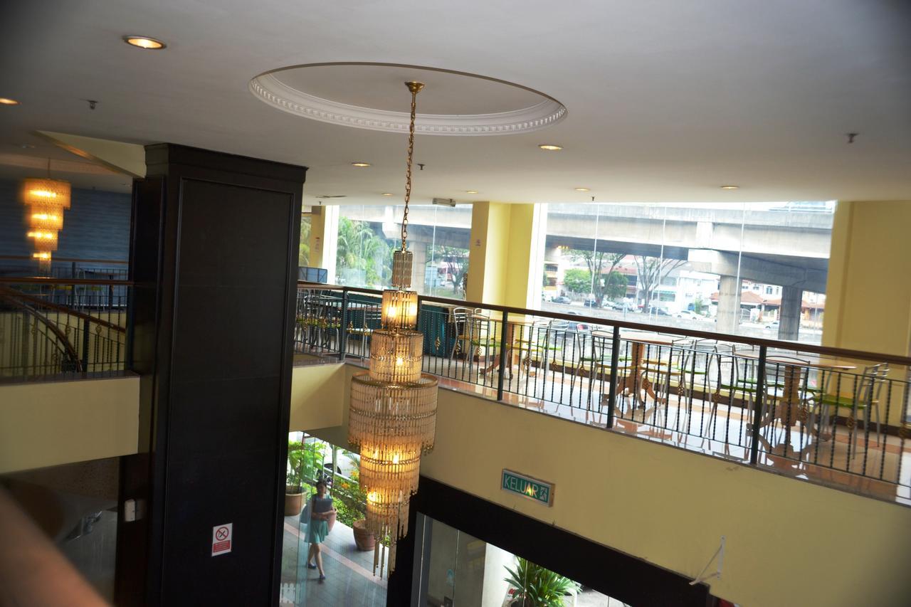 Hotel Caliber Куала-Лумпур Экстерьер фото