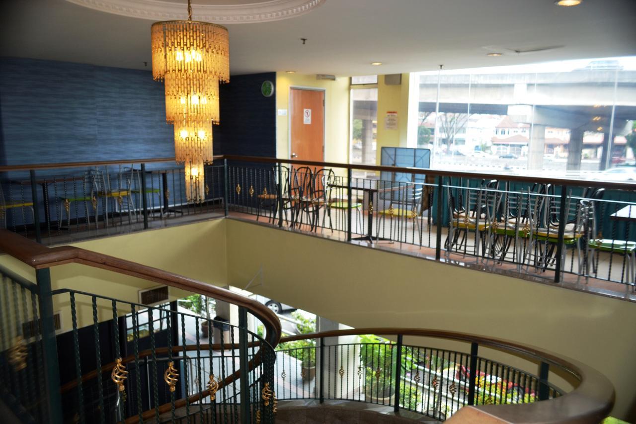 Hotel Caliber Куала-Лумпур Экстерьер фото